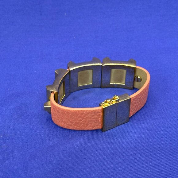 Vince Camuto “Marcel” Salmon Leather Bracelet Gold-Tone Squares Magnet Clasp. - Picture 11 of 14